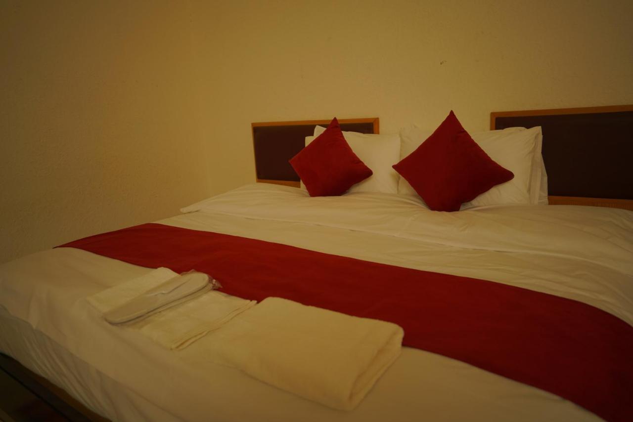Petra Home Hotel Вади Муса Экстерьер фото